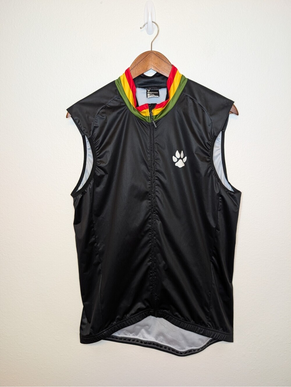 Bontrager Specter Windshell Cycling Vest Men's XL Black Colored Collar Paw
